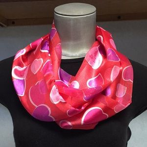 Valentine infinity scarve